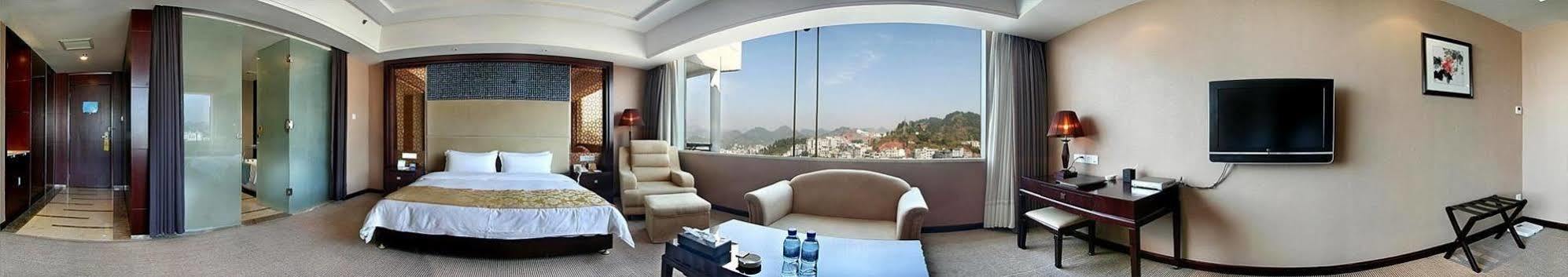 Phoenix Grand Hotel Fenghuang County Exterior photo