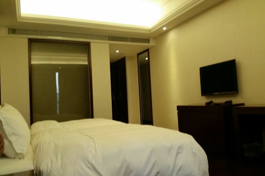 Phoenix Grand Hotel Fenghuang County Exterior photo